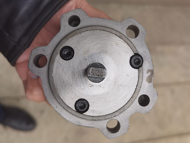 柴油機(jī)機(jī)油泵的功用是什么？